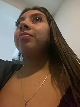 Sara-cooper2 online show from 13, 1, 2026