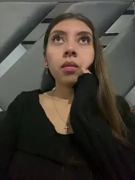 Sara-cooper2 online show from 18, 3, 2026