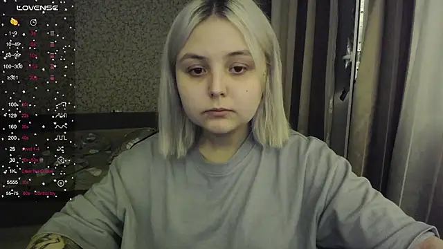 Snapshot of vendymories chatting on 5, 11, 2025 vendymories online show from 5, 11, 2025