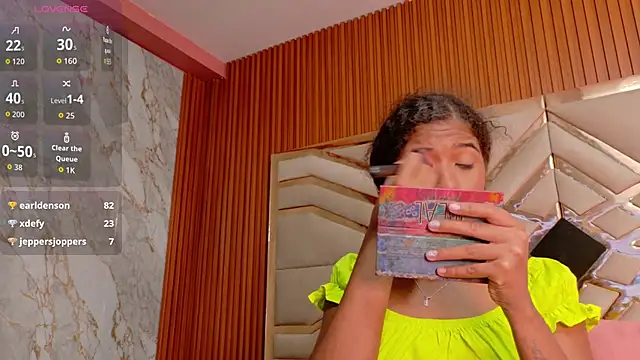 Snapshot of shyblacksweetiee chatting on 23, 9, 2025 shyblacksweetiee online show from 23, 9, 2025