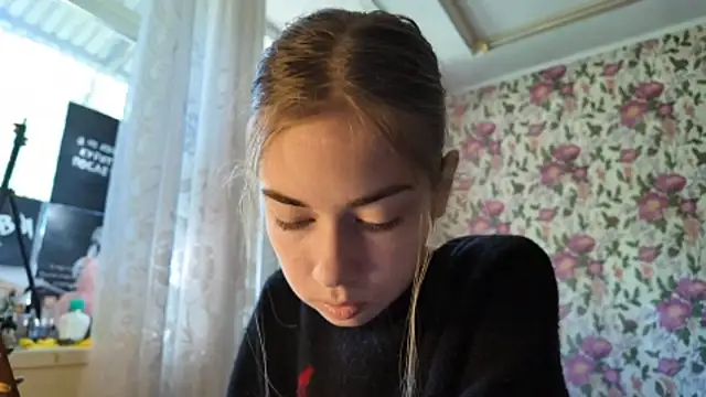 Witching Moon online show from 16, 9, 2025