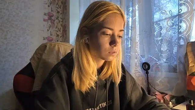 Witching Moon online show from 17, 10, 2025