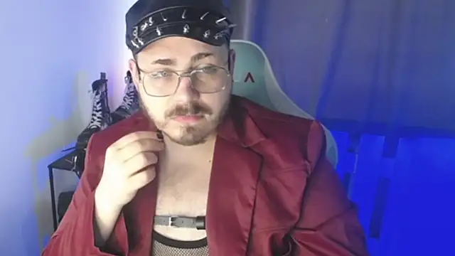 Snapshot of FabianKinky chatting on 9, 10, 2025 FabianKinky online show from 9, 10, 2025