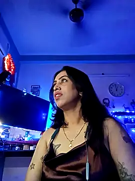 Snapshot of Love_Beauty01 chatting on 14, 2, 2026 Love Beauty01 online show from 14, 2, 2026