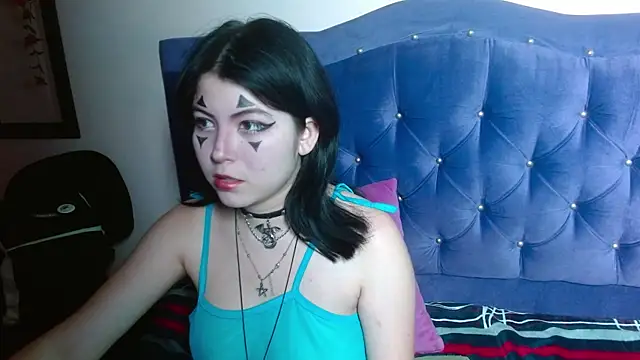 Snapshot of Ginebra_Sensual chatting on 4, 10, 2025 Ginebra Sensual online show from 4, 10, 2025