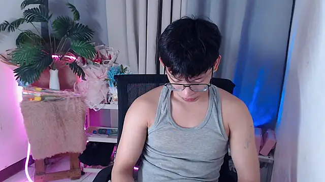 pinkcock froi2305 online show from 7, 3, 2026