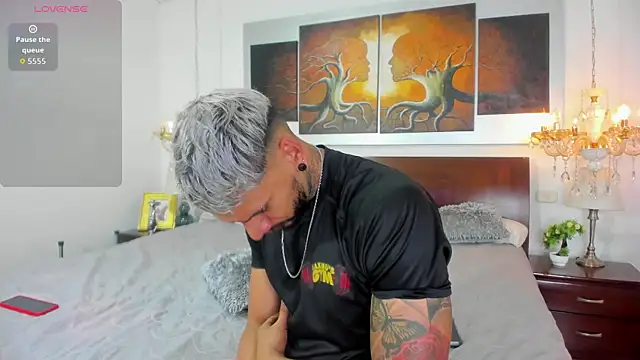 Valentiinoss online show from 29, 9, 2025