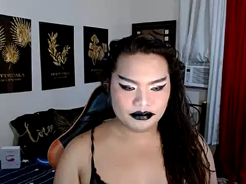 TSbrianaHugeCock online show from 24, 11, 2025