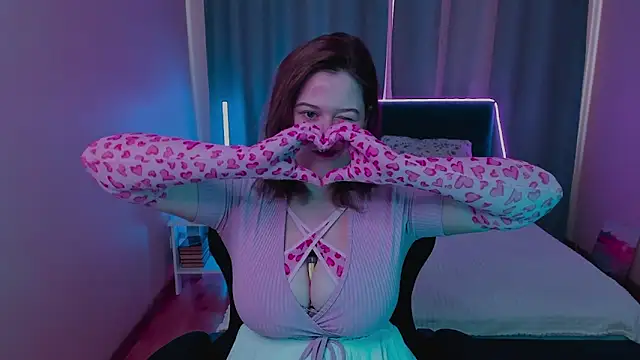 HelenHartt online show from 7, 3, 2026