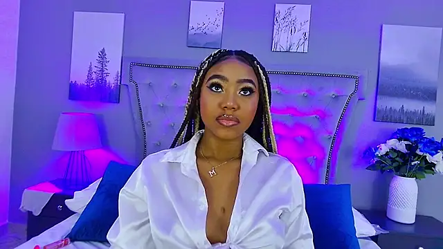 AngelaRoberts online show from 10, 11, 2025