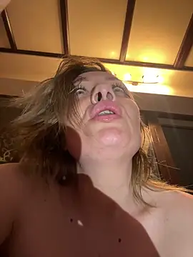 emmasweett11 online show from 25, 3, 2026