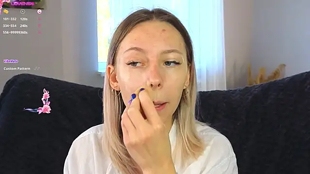 NyxaThorn online show from 26, 9, 2025