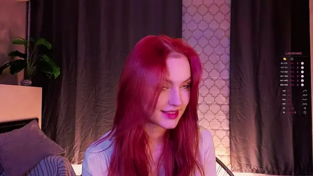 GildedKitten online show from 6, 11, 2025