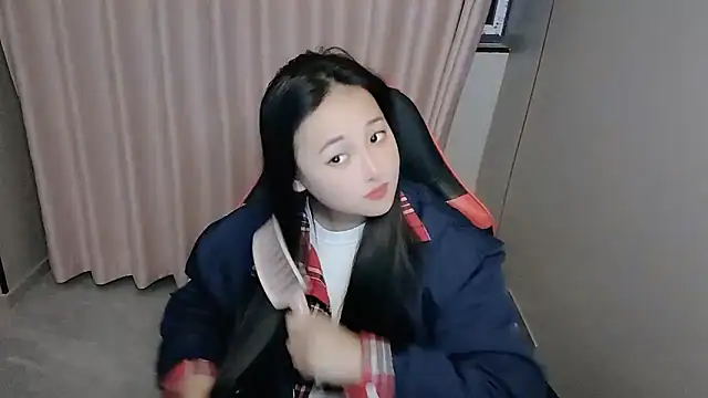 Snapshot of xxz98 chatting on 29, 4, 2026 xxz98 online show from 29, 4, 2026