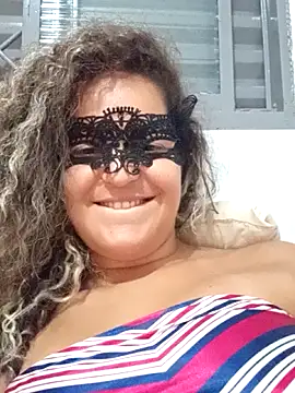 RaphinhaSanches online show from 4, 12, 2025