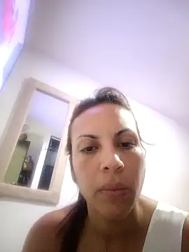 Snapshot of Antonellasex18 chatting on 15, 9, 2025 Antonellasex18 online show from 15, 9, 2025