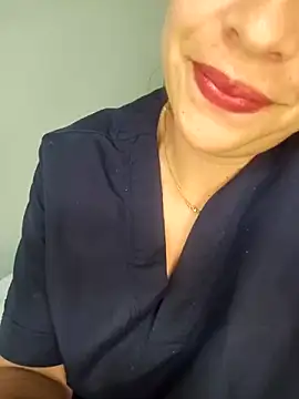 Snapshot of lana22_me chatting on 9, 10, 2025 lana22 me online show from 9, 10, 2025