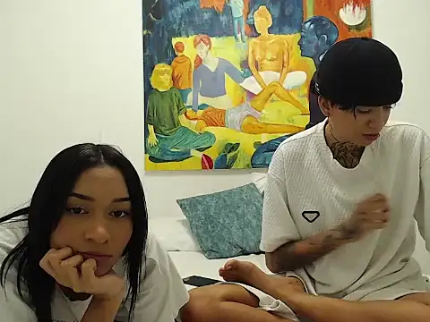 Snapshot of ParisAndVi chatting on 9, 9, 2025 ParisAndVi online show from 9, 9, 2025