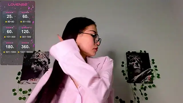 kuro mimi online show from 15, 12, 2025