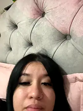 Aliciawhitee online show from 9, 10, 2025