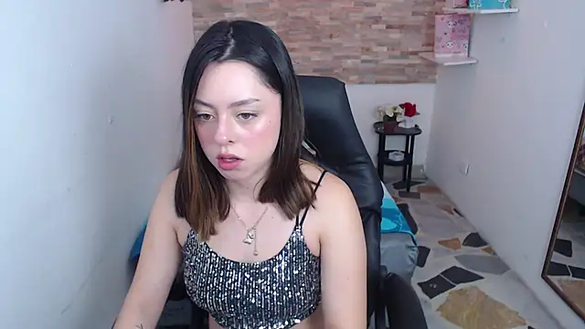 LiaGlow online show from 23, 9, 2025