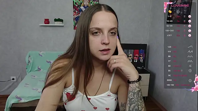 Snapshot of Violetwin chatting on 20, 9, 2025 Violetwin online show from 20, 9, 2025