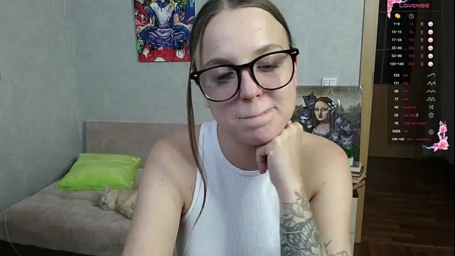 Snapshot of Violetwin chatting on 30, 9, 2025 Violetwin online show from 30, 9, 2025