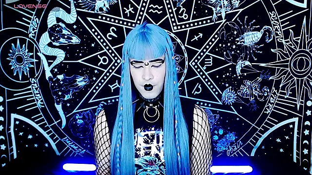 naomi satan online show from 21, 9, 2025