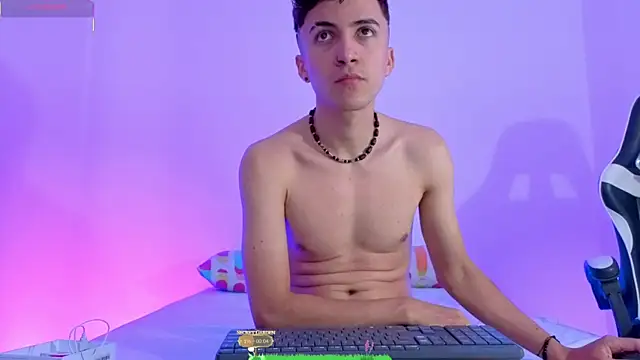 Snapshot of Mike_Benelli chatting on 18, 10, 2025 Mike Benelli online show from 18, 10, 2025