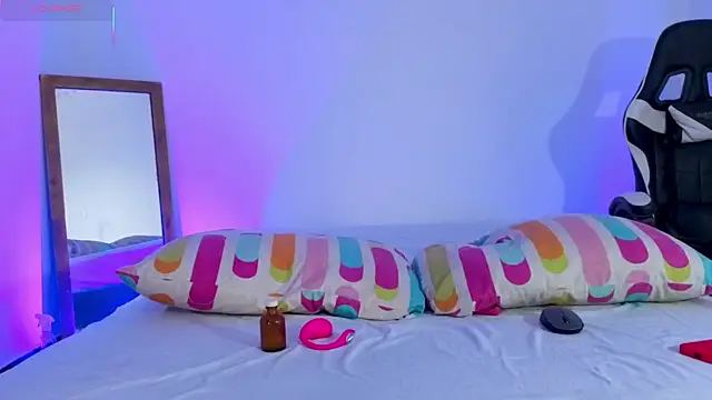 Snapshot of Mike_Benelli chatting on 19, 10, 2025 Mike Benelli online show from 19, 10, 2025