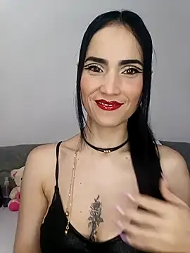 Snapshot of jamila_zair chatting on 27, 10, 2025 jamila zair online show from 27, 10, 2025