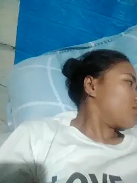 Snapshot of Sexy-Mama25 chatting on 23, 10, 2025 Sexy-Mama25 online show from 23, 10, 2025