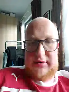 Snapshot of geilerd122 chatting on 4, 10, 2025 geilerd122 online show from 4, 10, 2025