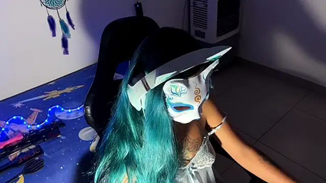 Snapshot of bluesubmissive chatting on 25, 10, 2025 bluesubmissive online show from 25, 10, 2025