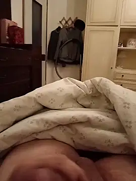 Snapshot of Empi19cm chatting on 27, 3, 2026 Empi19cm online show from 27, 3, 2026