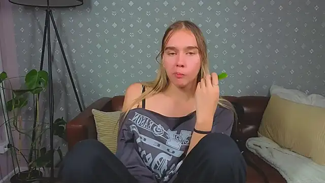 Vel1ka online show from 8, 10, 2025