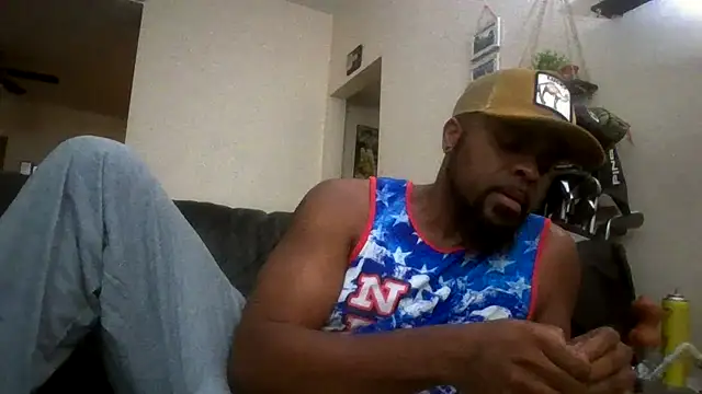 Snapshot of Str8ishVegasGuy chatting on 12, 10, 2025 Str8ishVegasGuy online show from 12, 10, 2025