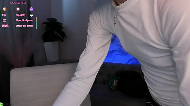 Aria Mila online show from 15, 3, 2026