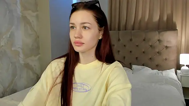 Snapshot of Aria_Mila chatting on 30, 5, 2026 Aria Mila online show from 30, 5, 2026