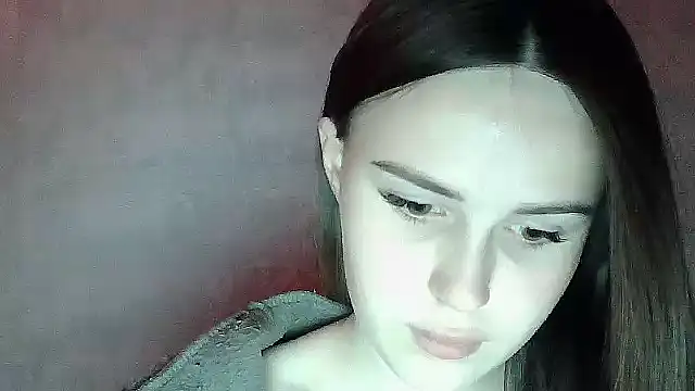 SweetLoraa online show from 30, 4, 2026