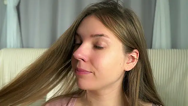 KarriBrownd online show from 27, 10, 2025