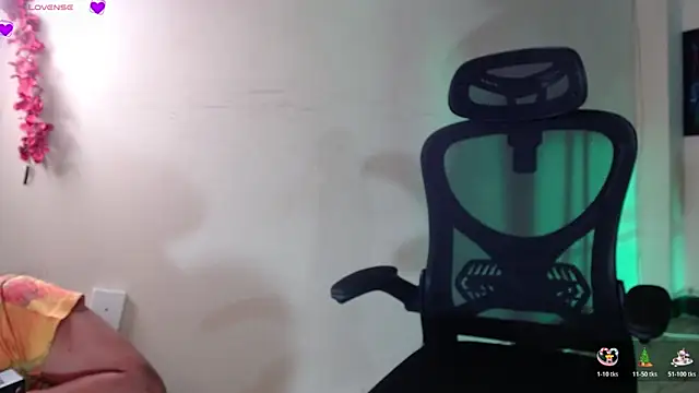 Snapshot of maria_angel11 chatting on 16, 12, 2025 maria angel11 online show from 16, 12, 2025