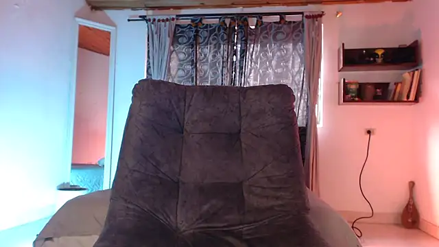 Snapshot of ArturoCardona_ chatting on 25, 5, 2026 ArturoCardona online show from 25, 5, 2026