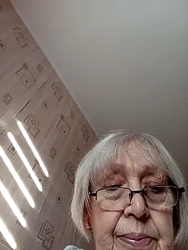 Snapshot of Anatolia5961 chatting on 5, 5, 2026 Anatolia5961 online show from 5, 5, 2026