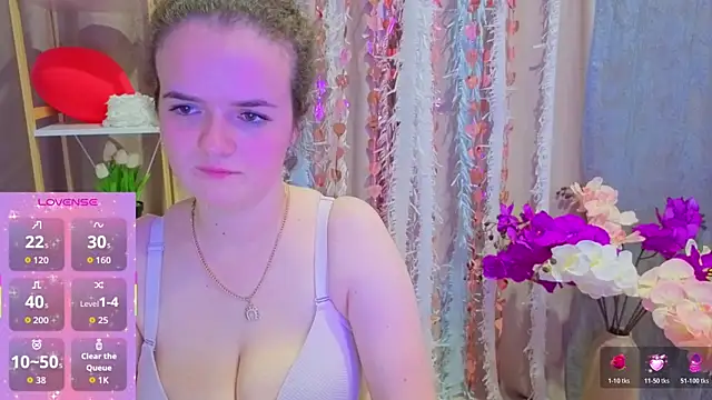 Snapshot of Luisa_Rosee chatting on 23, 2, 2026 Luisa Rosee online show from 23, 2, 2026