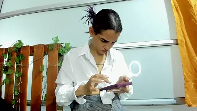 cris dulce online show from 15, 4, 2026