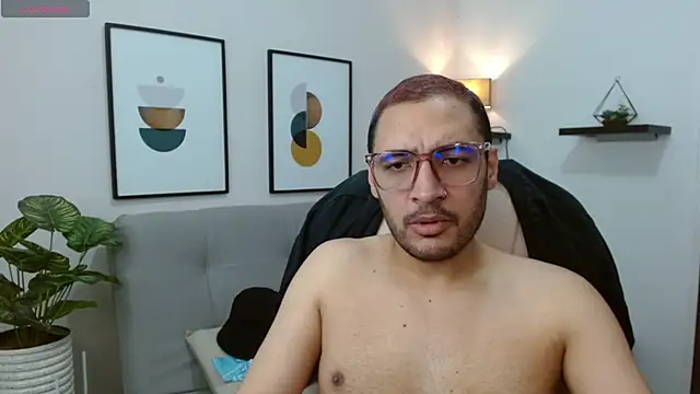   Damian    online show from 12, 10, 2025