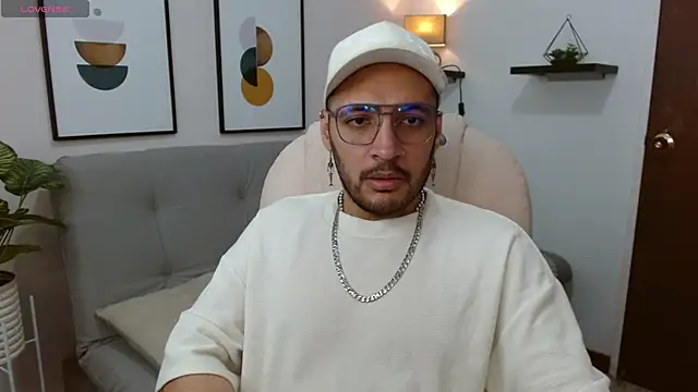   Damian    online show from 26, 10, 2025