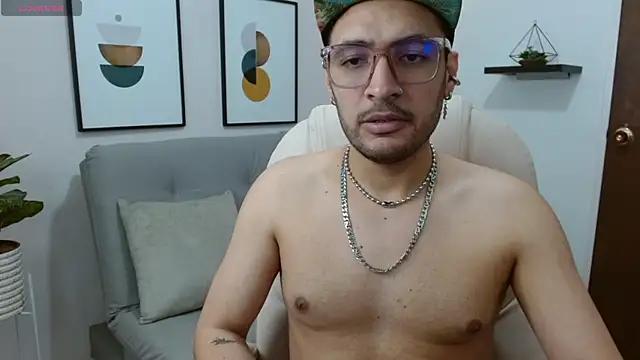   Damian    online show from 9, 11, 2025