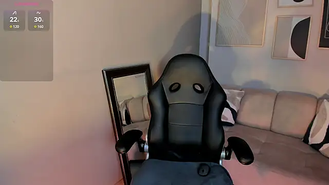 Snapshot of marie_bass chatting on 23, 9, 2025 marie bass online show from 23, 9, 2025